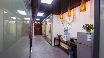 友昆標識公司走廊